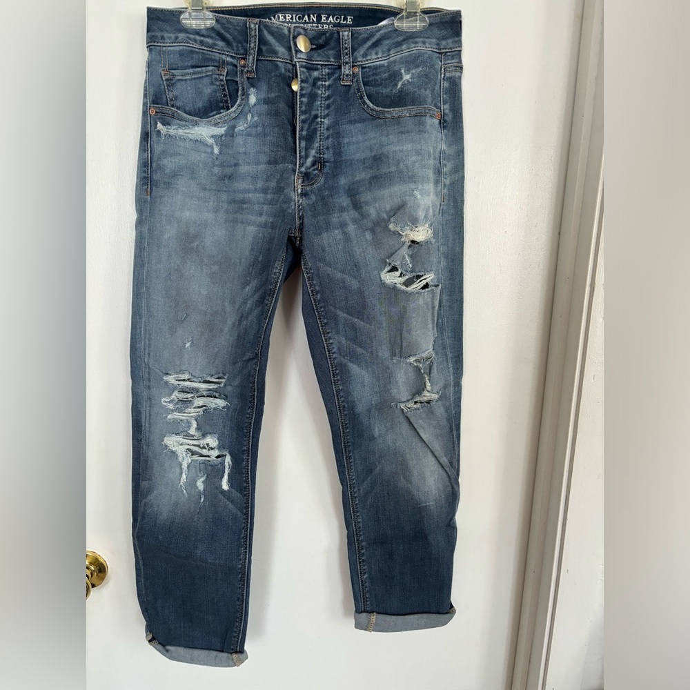 American Eagle Outfitters, Tomgirl Jean, size 6 regular.